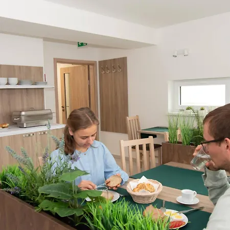 Solid Gold Garni 3* Malacky