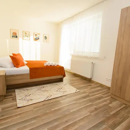 Hotel Solid Gold Garni