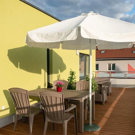 Solid Gold Garni 3* Malacky