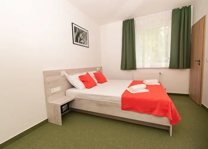 Hotel Solid Gold Garni 3*