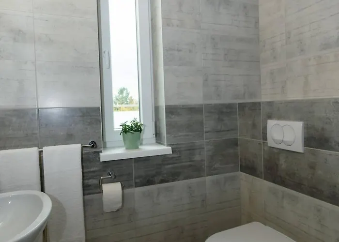 Solid Gold Garni Hotel 3*