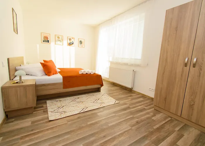 Solid Gold Garni 3* Malacky